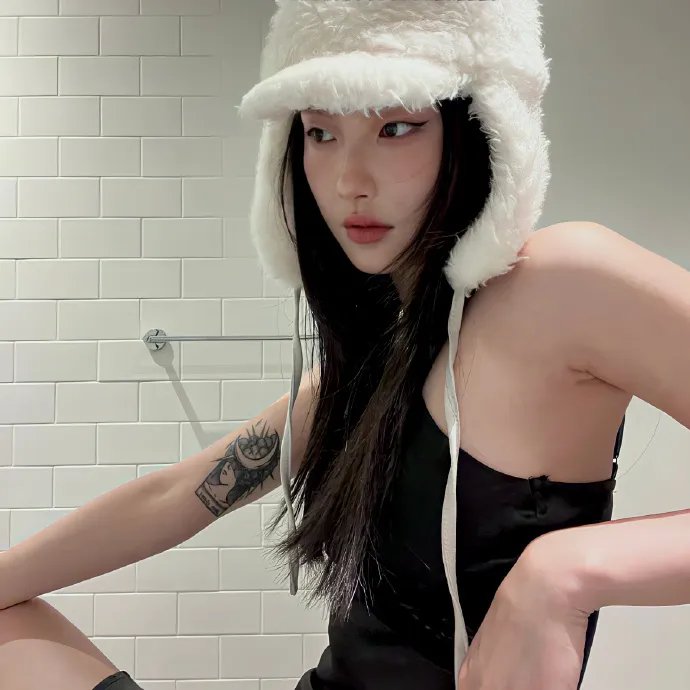 亨德逊夫人敬献